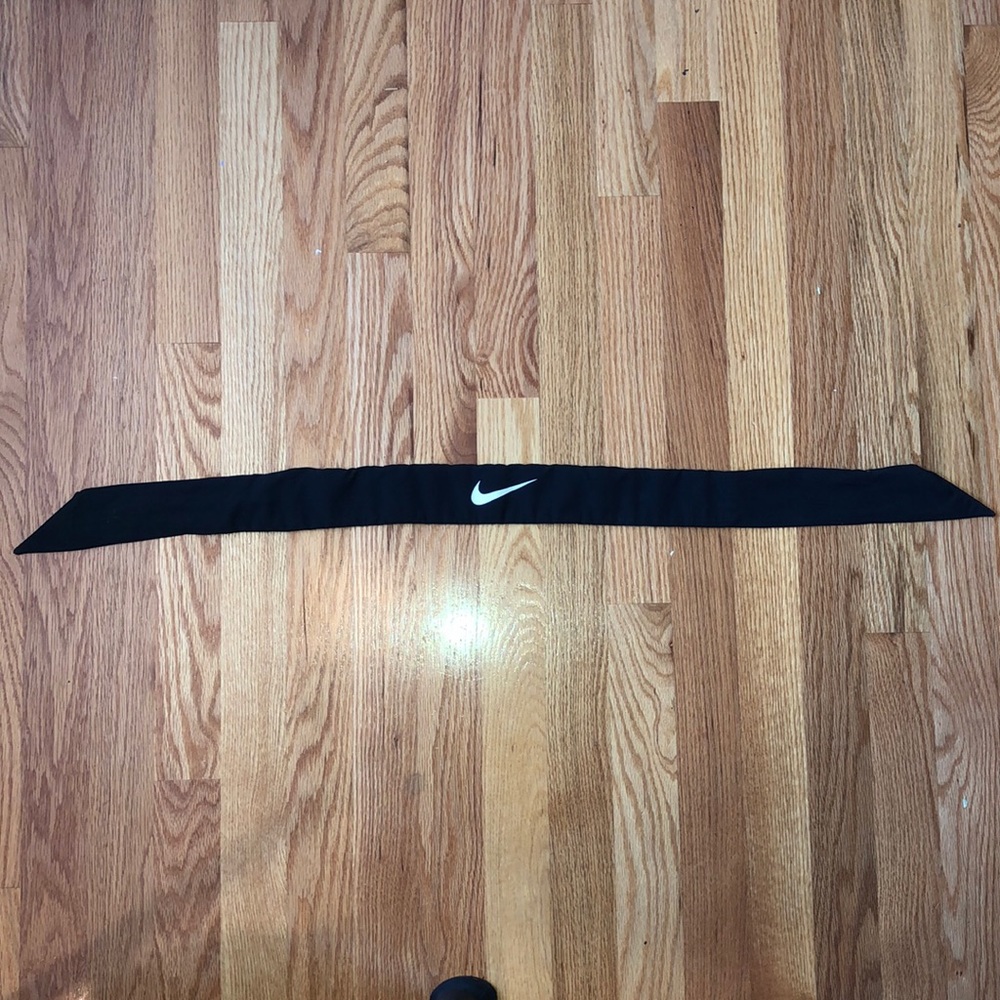 Nike Tie Headband